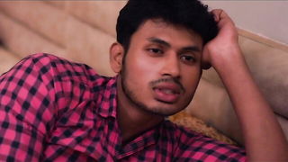 Indian BBW mom seductive pose porn video