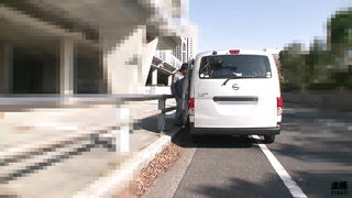 Japanese MILF van parking romp uncensored