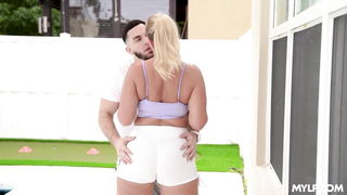Mellanie Monroe outdoor blowjob hardcore porn