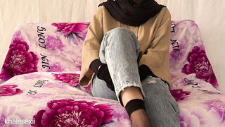 Khalesexii Persian MILF neighbor sex video