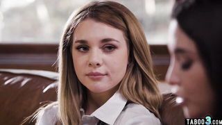 Teen cheerleader lesbian seduction uncensored