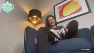 Adreena Winters sweaty feet JOI xxx clip